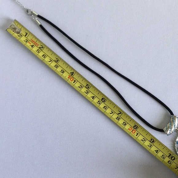 BLUE-tiful Rhinestone Necklace - Picture 6 of 6